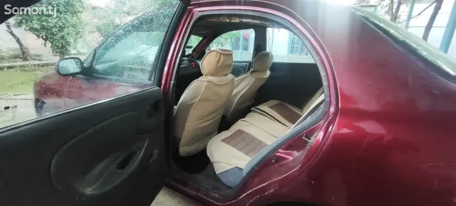 Daewoo Lanos 1997 · 1.5 MT