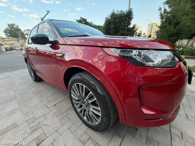 Land Rover Discovery 2016 · 2.0 AT