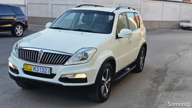 Ssang Yong Rexton 2016 · 2.0 AT