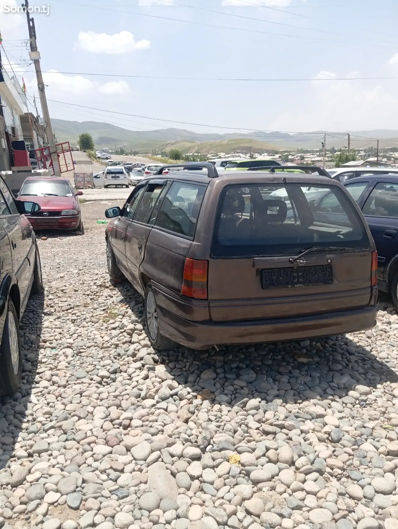Opel Astra K 1997 · 1.6 MT
