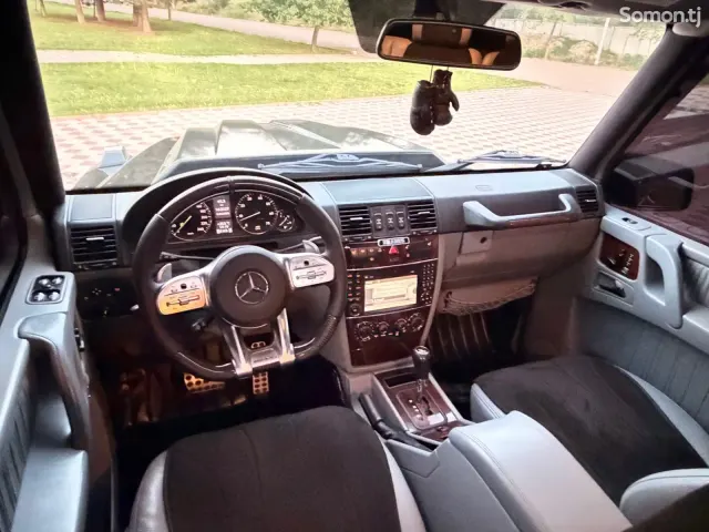Mercedes-Benz G class 2009 · 5.5 AT