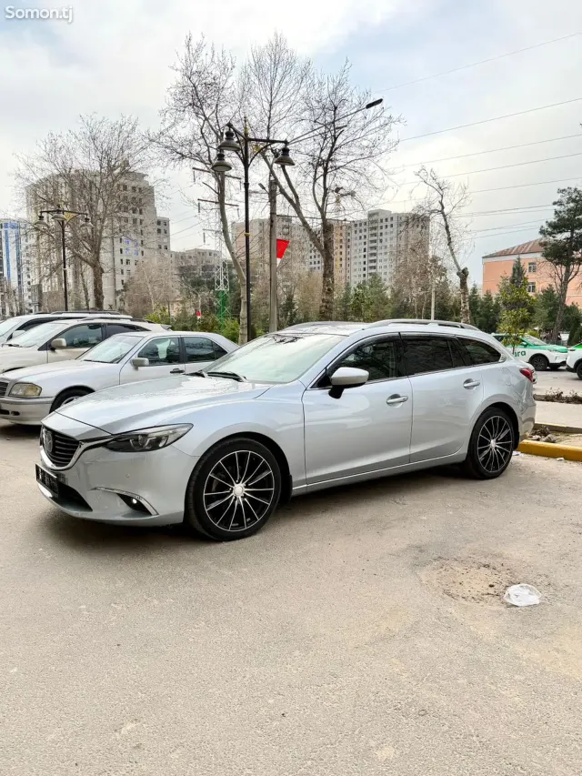 Mazda 6 2015 · 2.0 AT