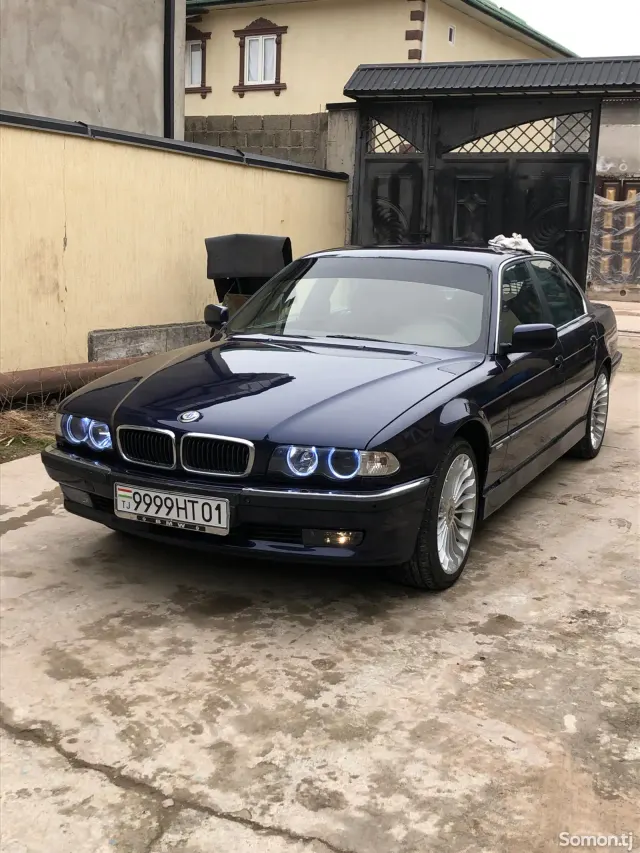 BMW 7 series 2000 · 2.8 AT