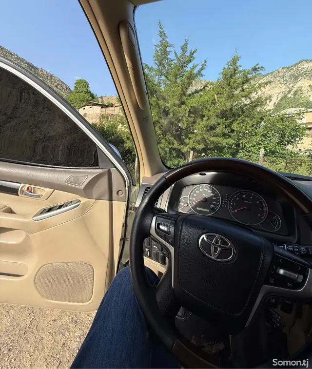 Toyota Land Cruiser Prado 2008 · 4.0 AT