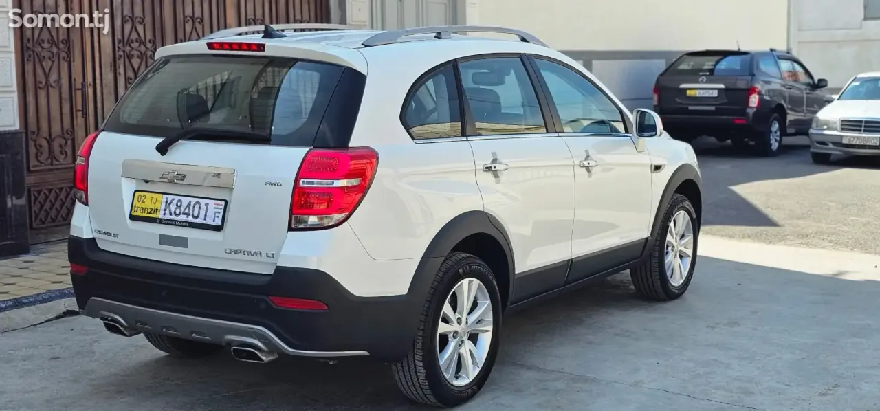 Chevrolet Captiva 2015 · 2.2 AT