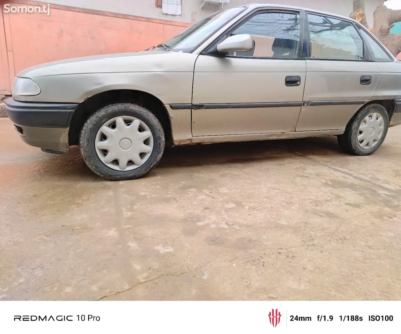 Opel Astra F 1996 · 1.6 MT