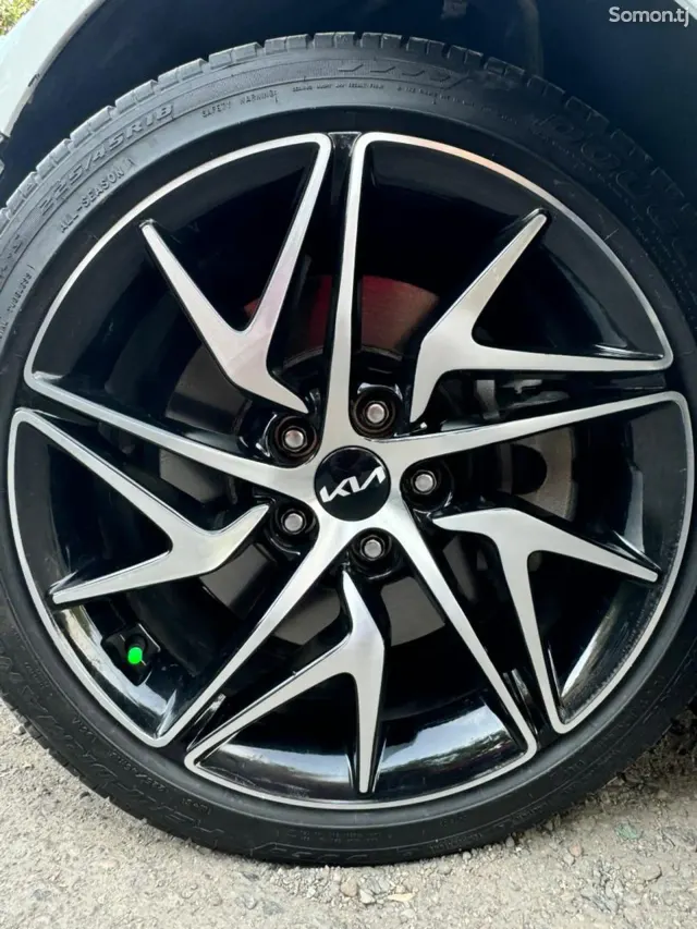 Kia Stinger 2022 · 2.5 AT