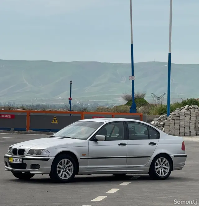 BMW 3 series 2000 · 1.8 MT