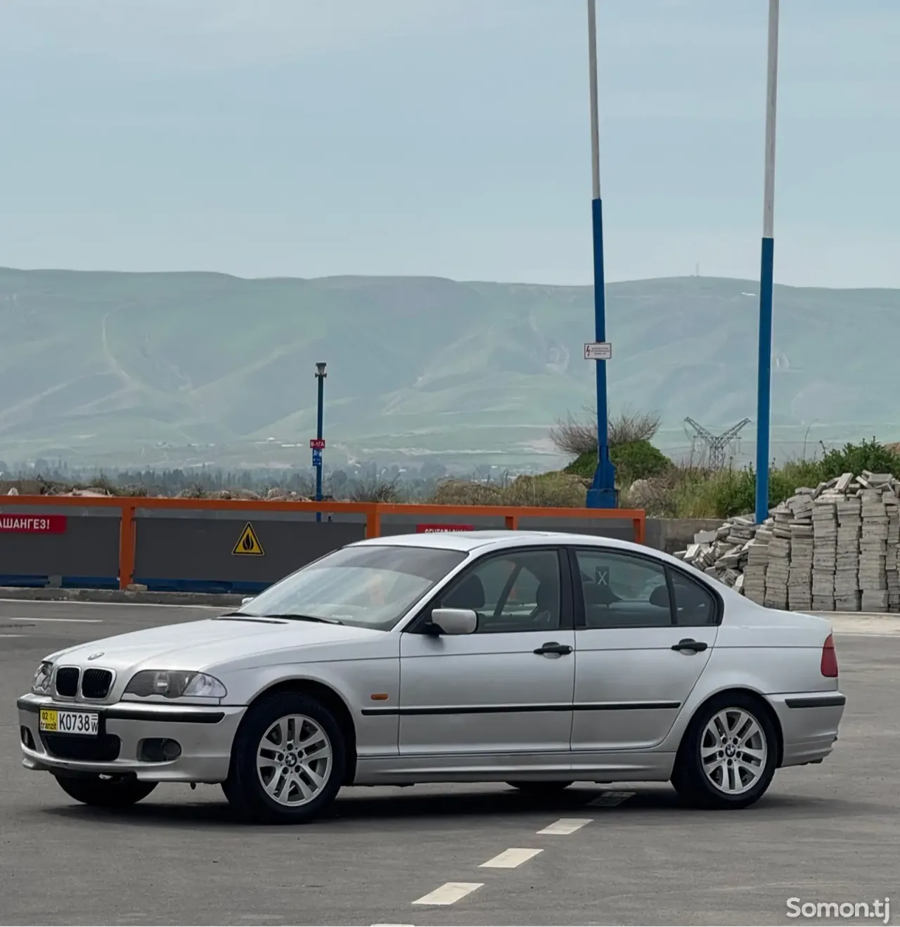 BMW 3 series 2000 · 1.8 MT