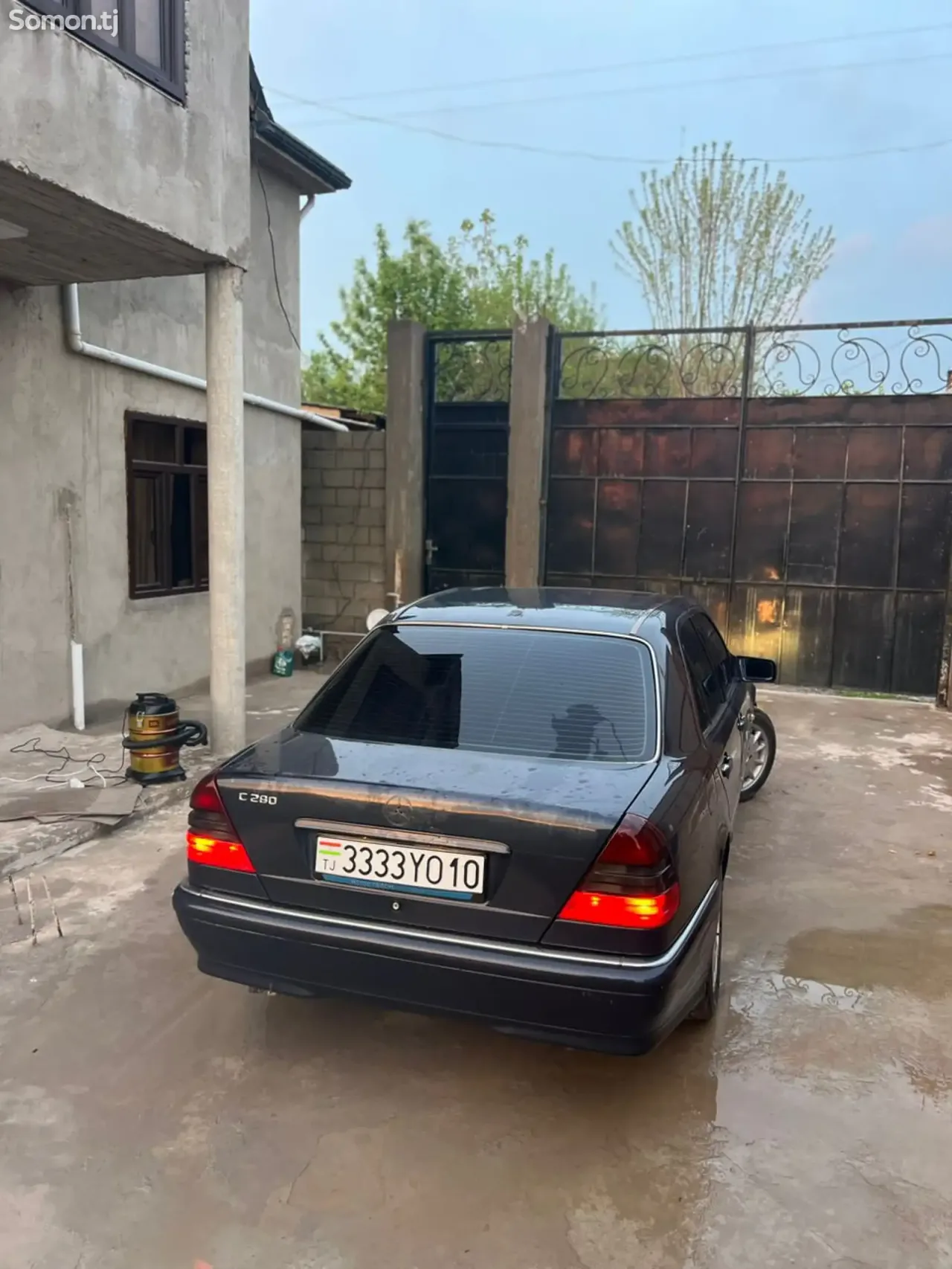 Mercedes-Benz C class 1998 · 2.8 AT