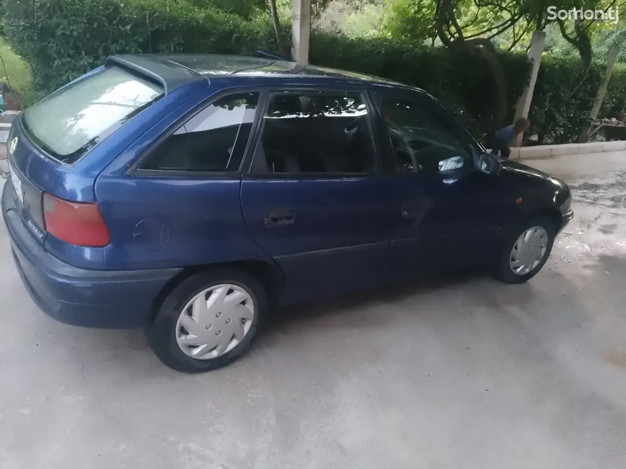 Opel Astra F 1998 · 1.8 MT