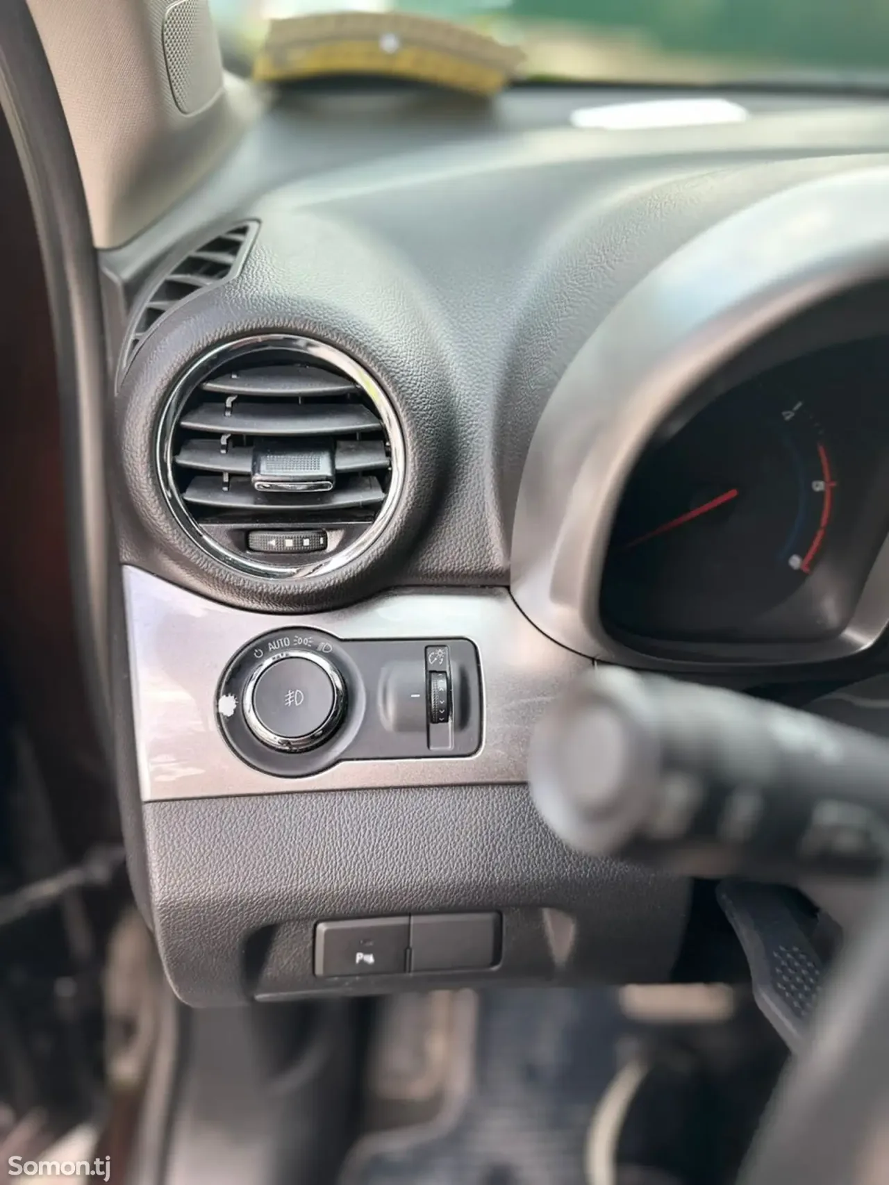 Chevrolet Orlando 2015 · 2.0 AT