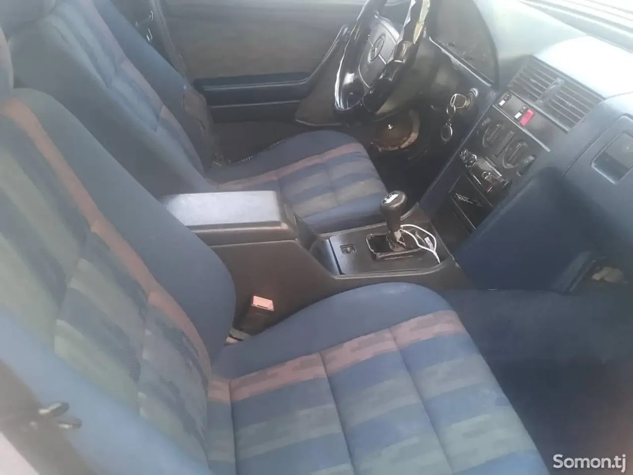 Mercedes-Benz C class 1995 · 1.9 MT