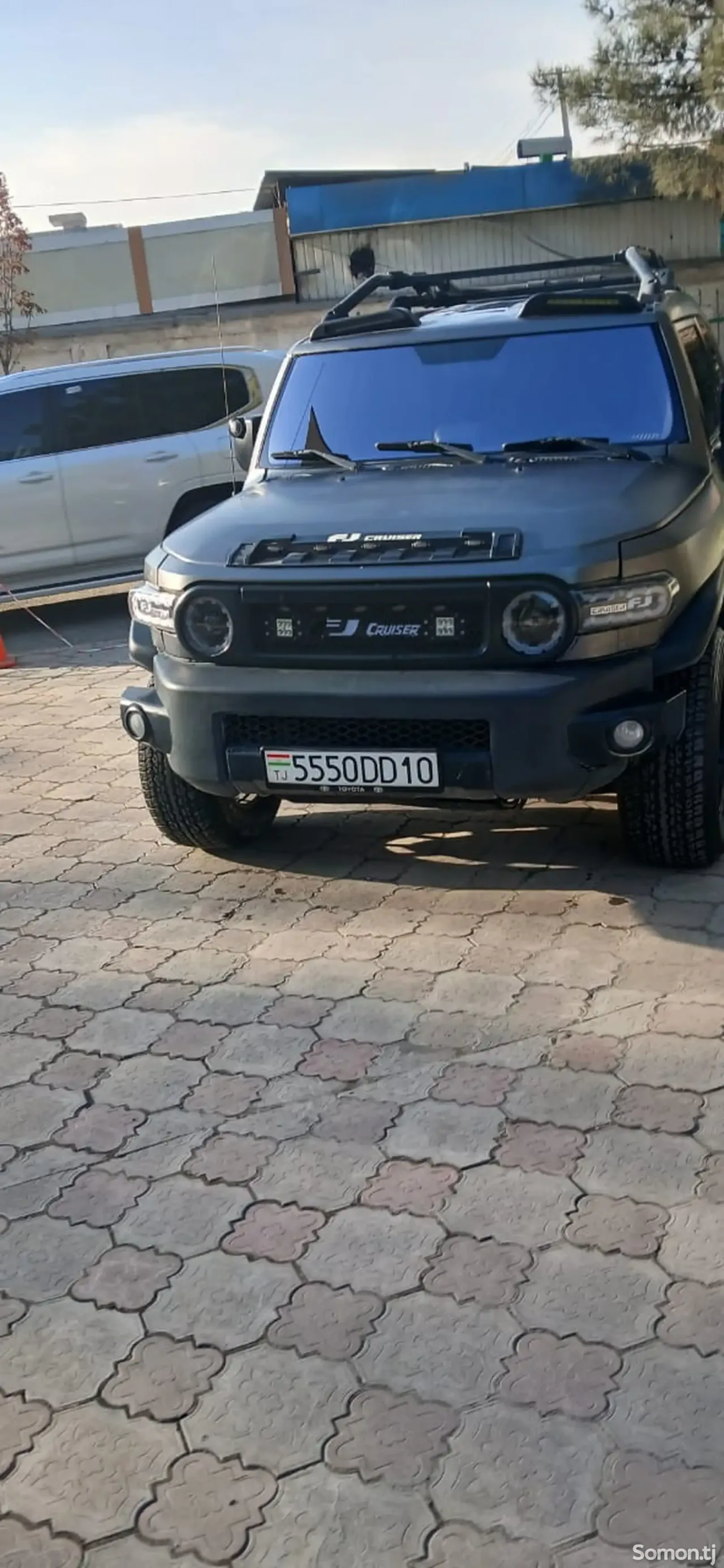Toyota FJ Cruiser 2013 · 2.0 AT