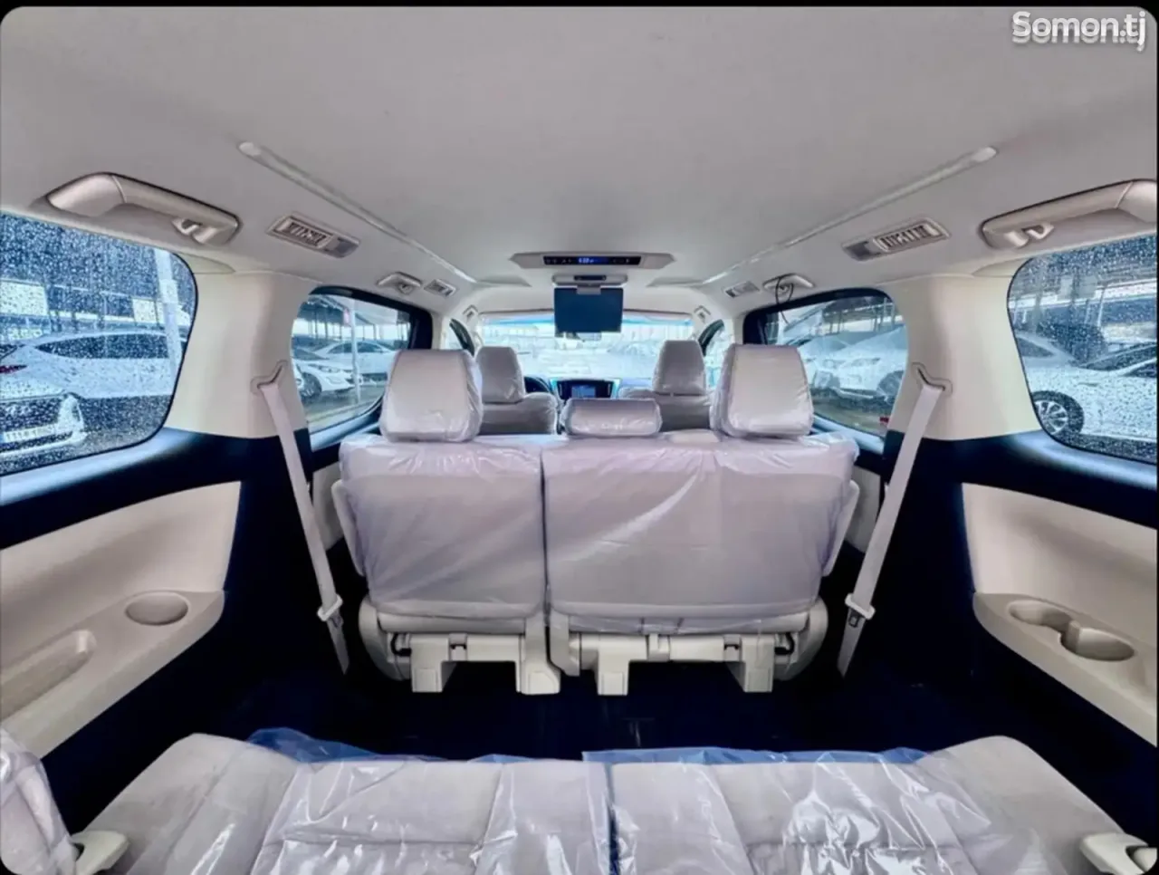 Toyota Vellfire 2016 · 2.5 AT