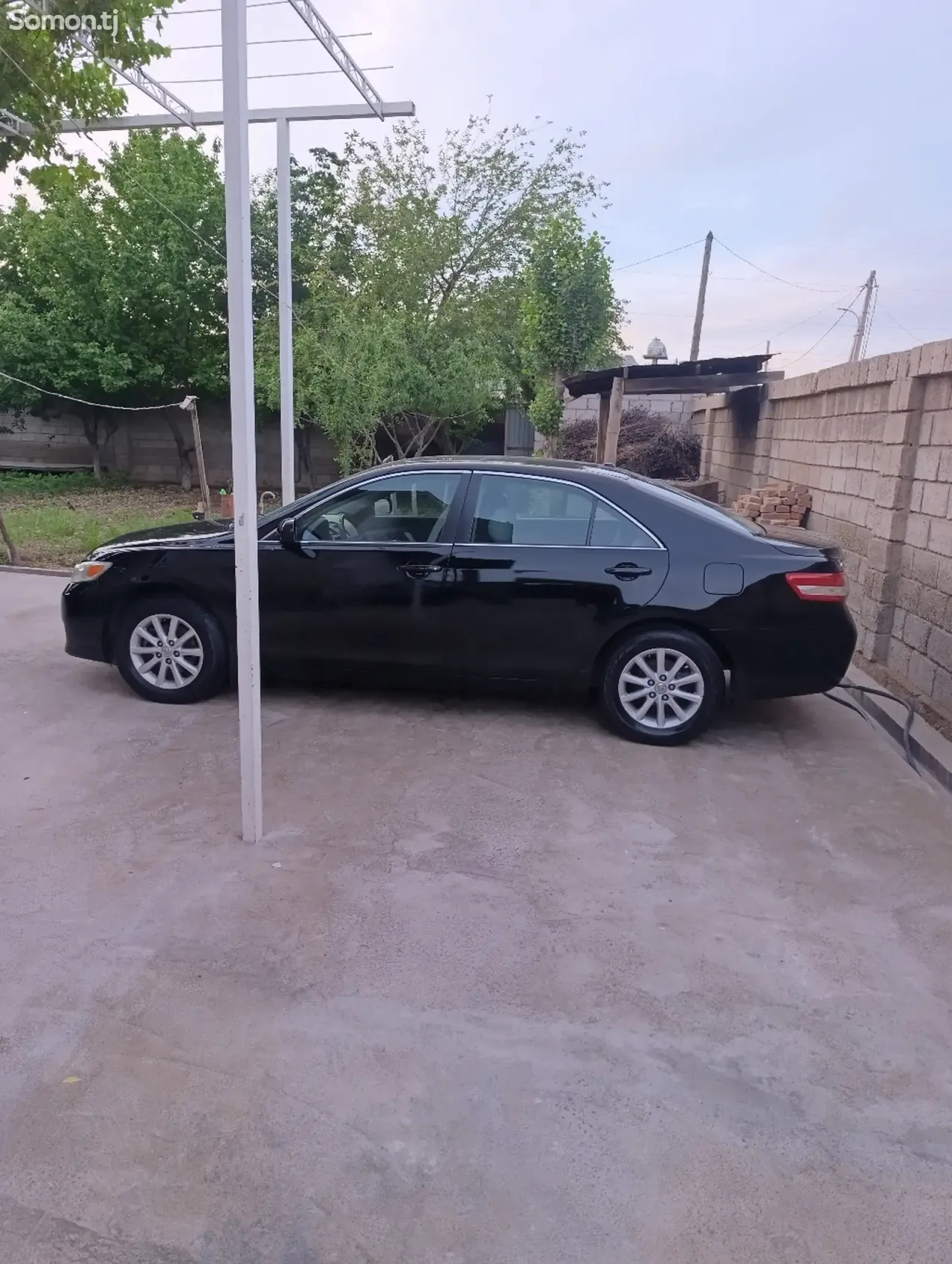 Toyota Camry 2010 · 2.5 AT