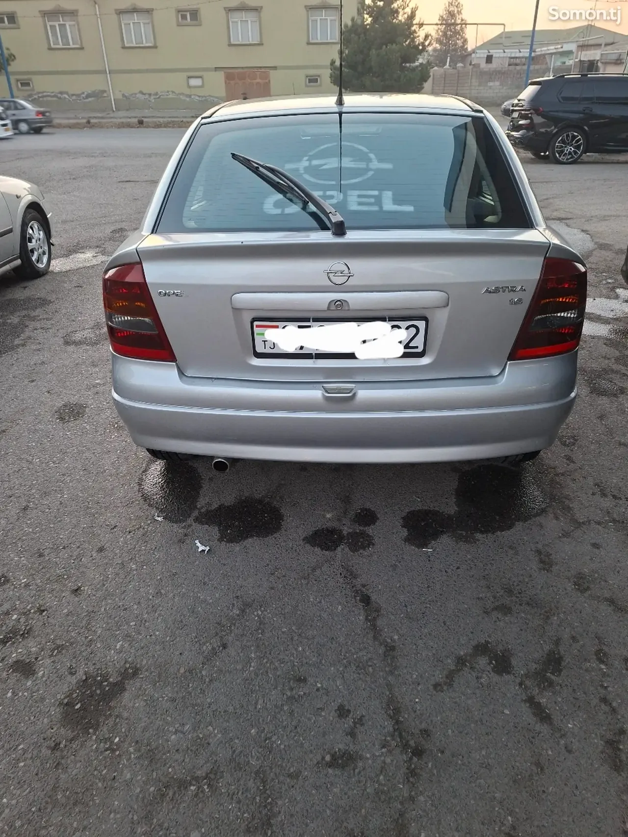 Opel Astra G 1998 · 1.6 MT
