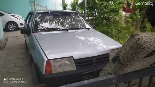 Lada (ВАЗ) Granta 2002 · 0.9 MT