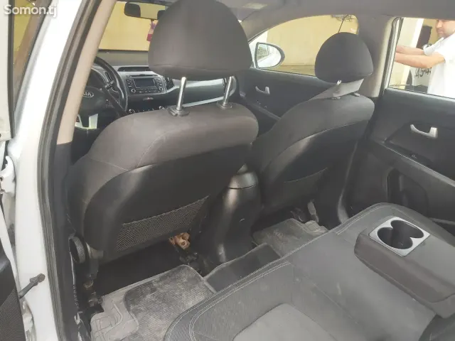 Kia Sportage 2013 · 2.0 AT