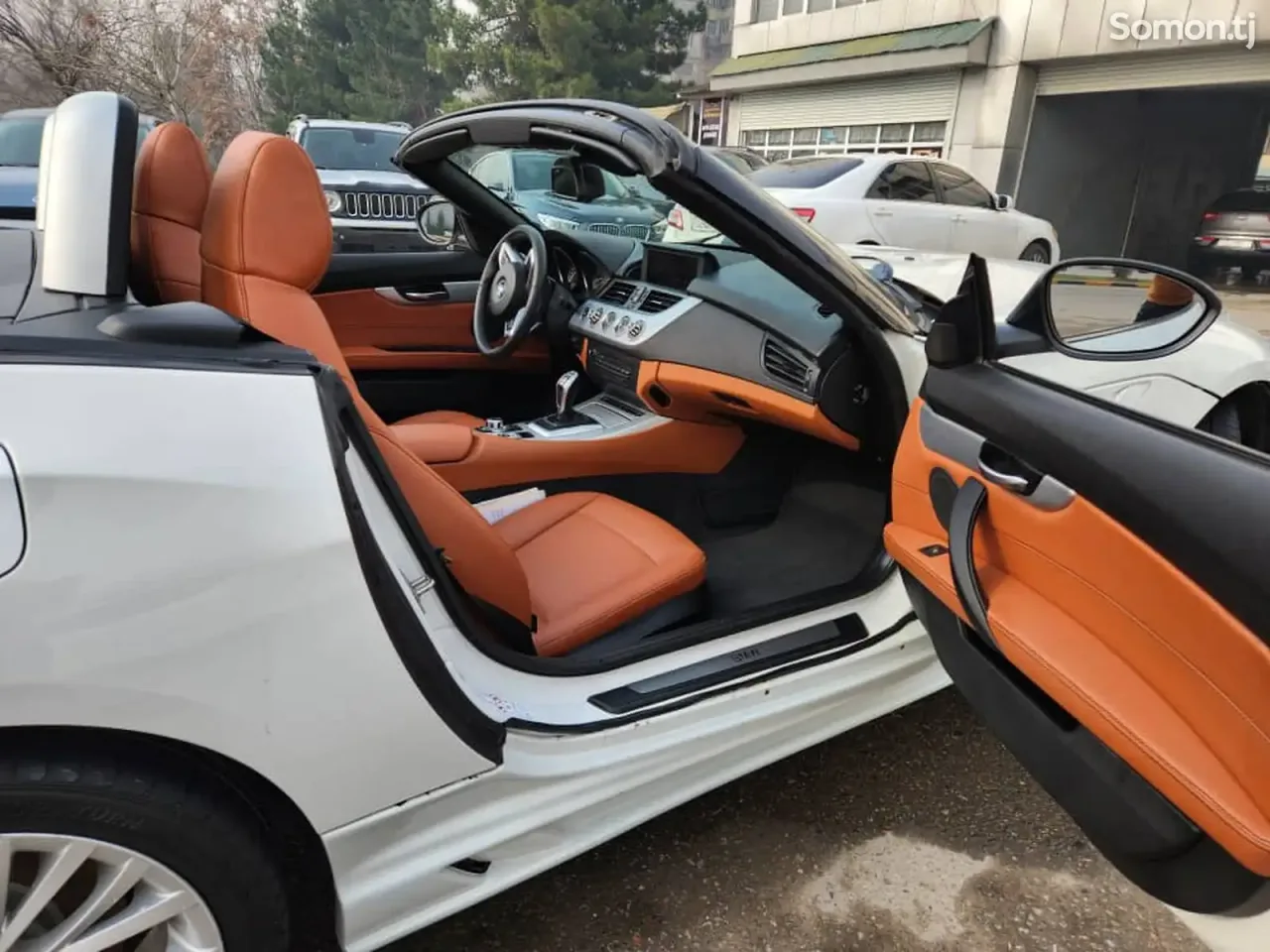 BMW Z4 2011 · 3.5 AT