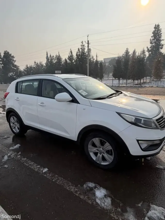 Kia Sportage 2013 · 2.0 AT