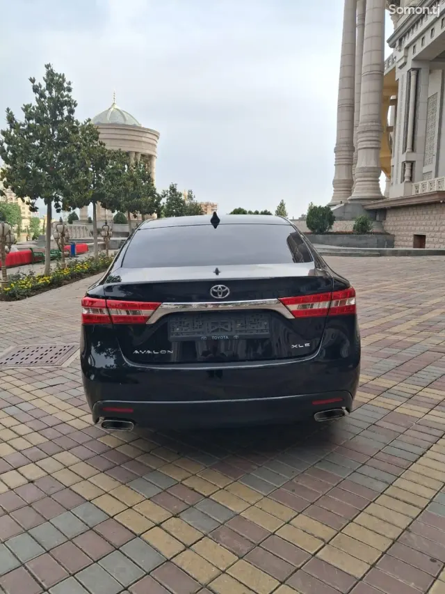 Toyota Avalon 2014 · 3.5 AT