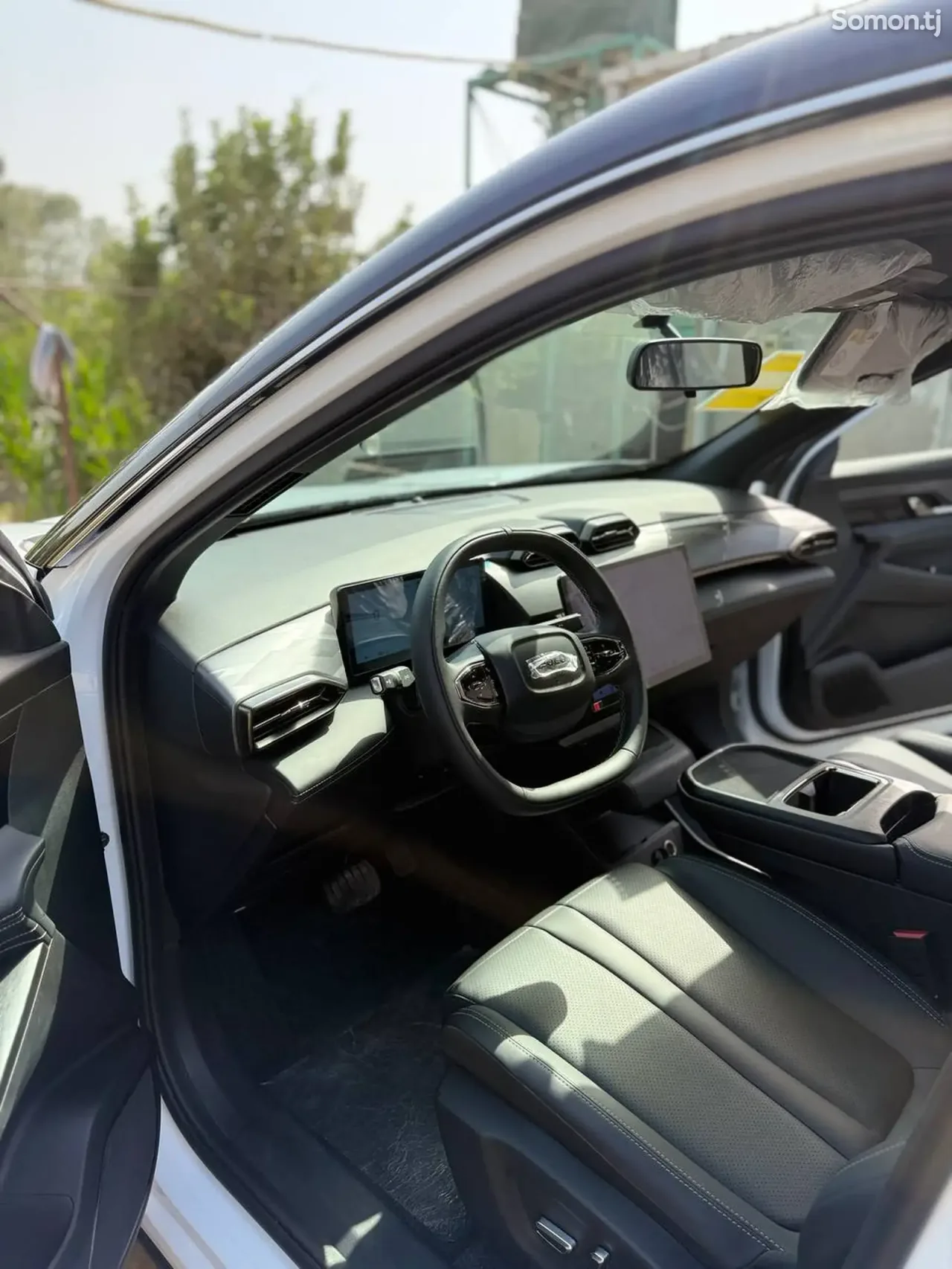 Dongfeng L7 2025 · AT