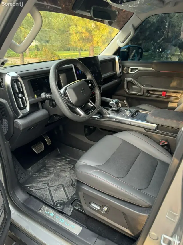 Jetour T2 2024 · 2.0 AT
