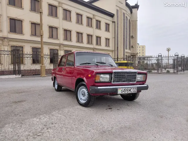 Lada (ВАЗ) 2107 2006 · 1.7 MT