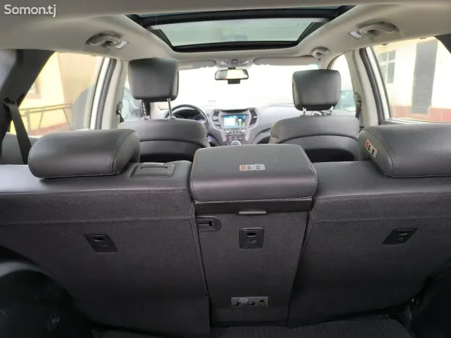 Hyundai Santa Fe 2016 · 2.0 AT