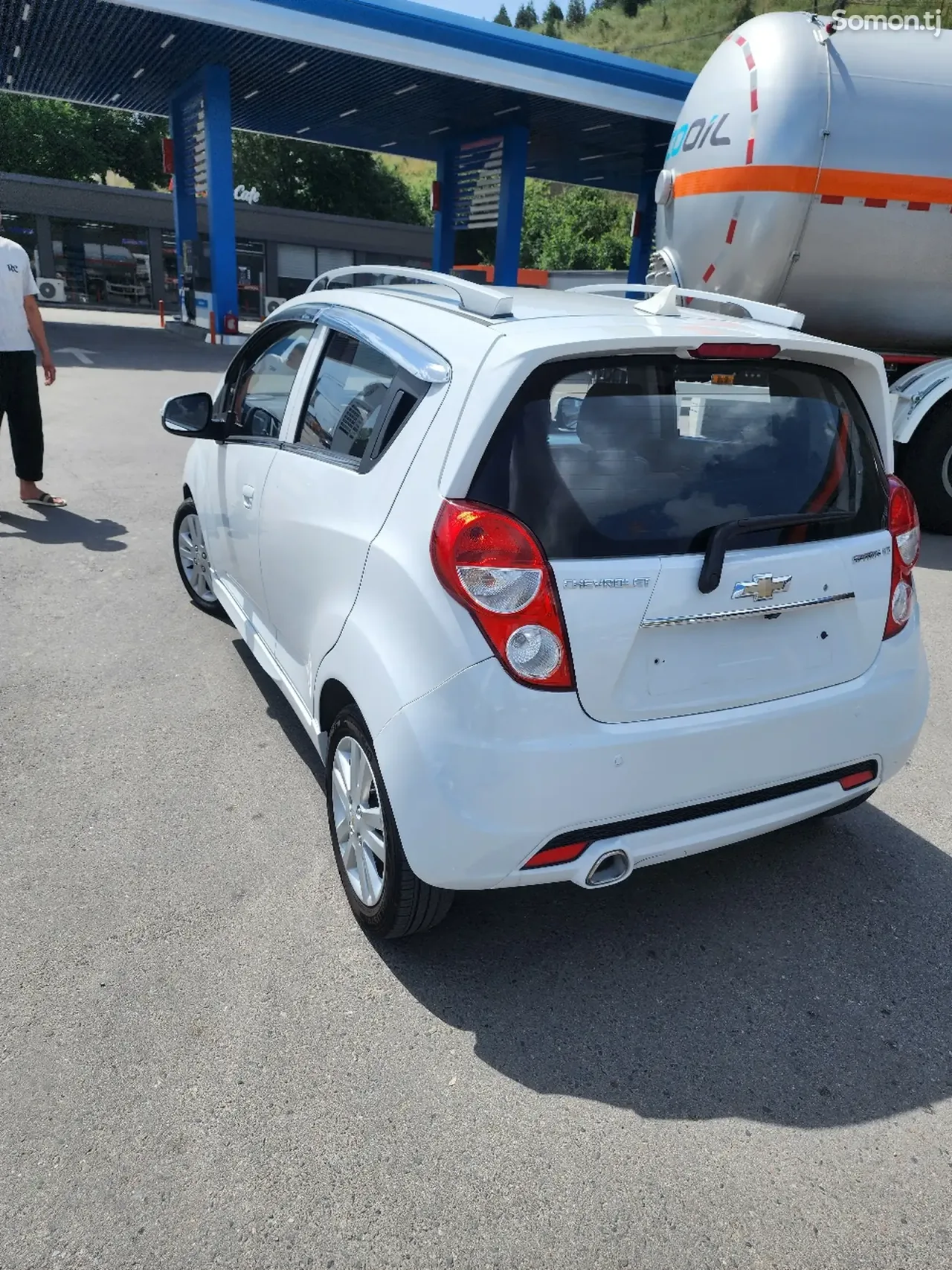 Chevrolet Spark 2014 · 1.1 AT