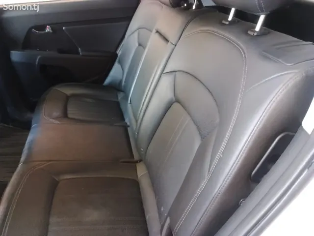 Kia Sportage 2014 · 1.9 AT
