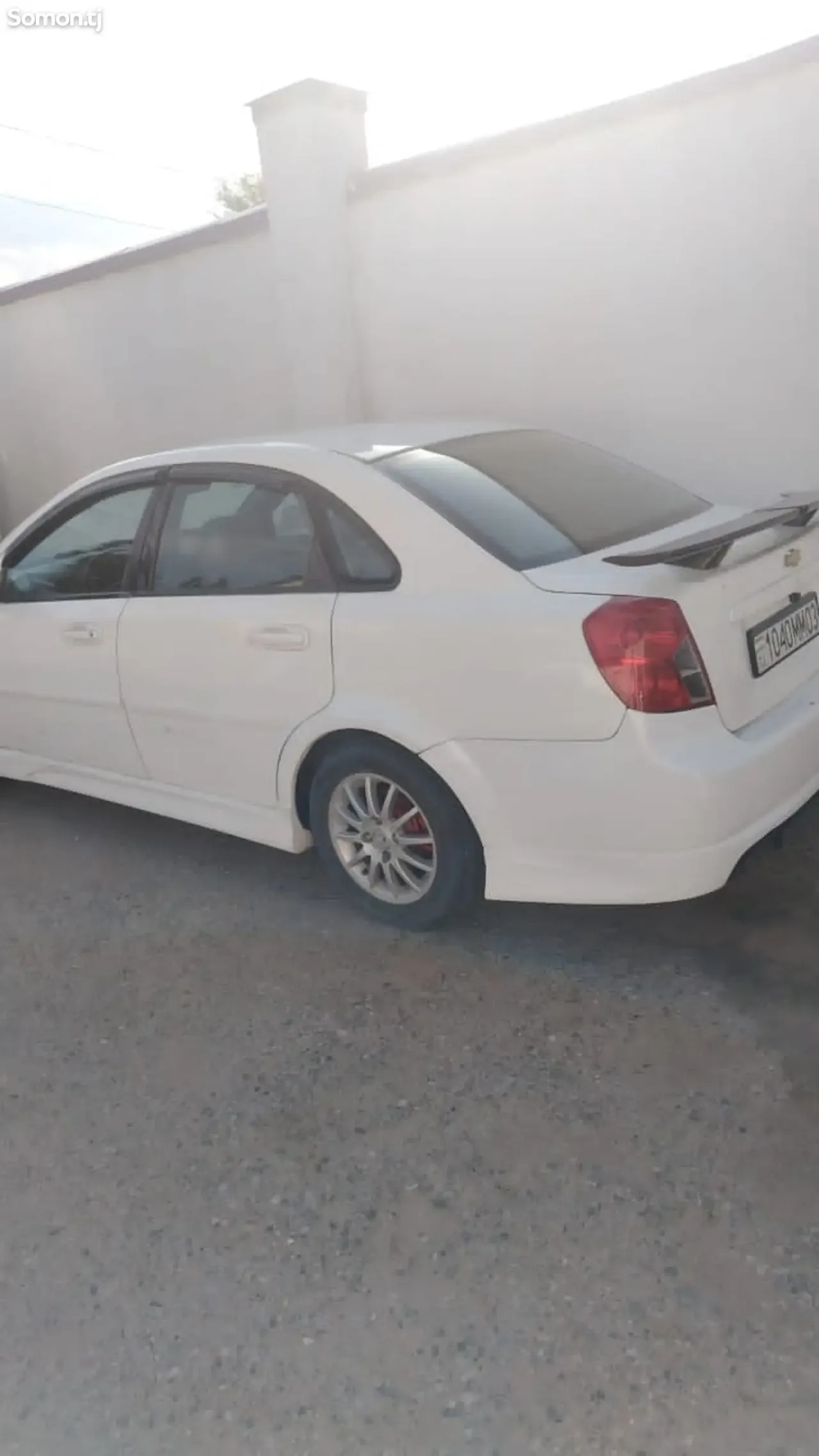 Chevrolet Lacetti 2008 · 1.6 AT