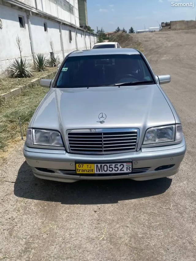 Mercedes-Benz C class 1998 · 2.4 AT