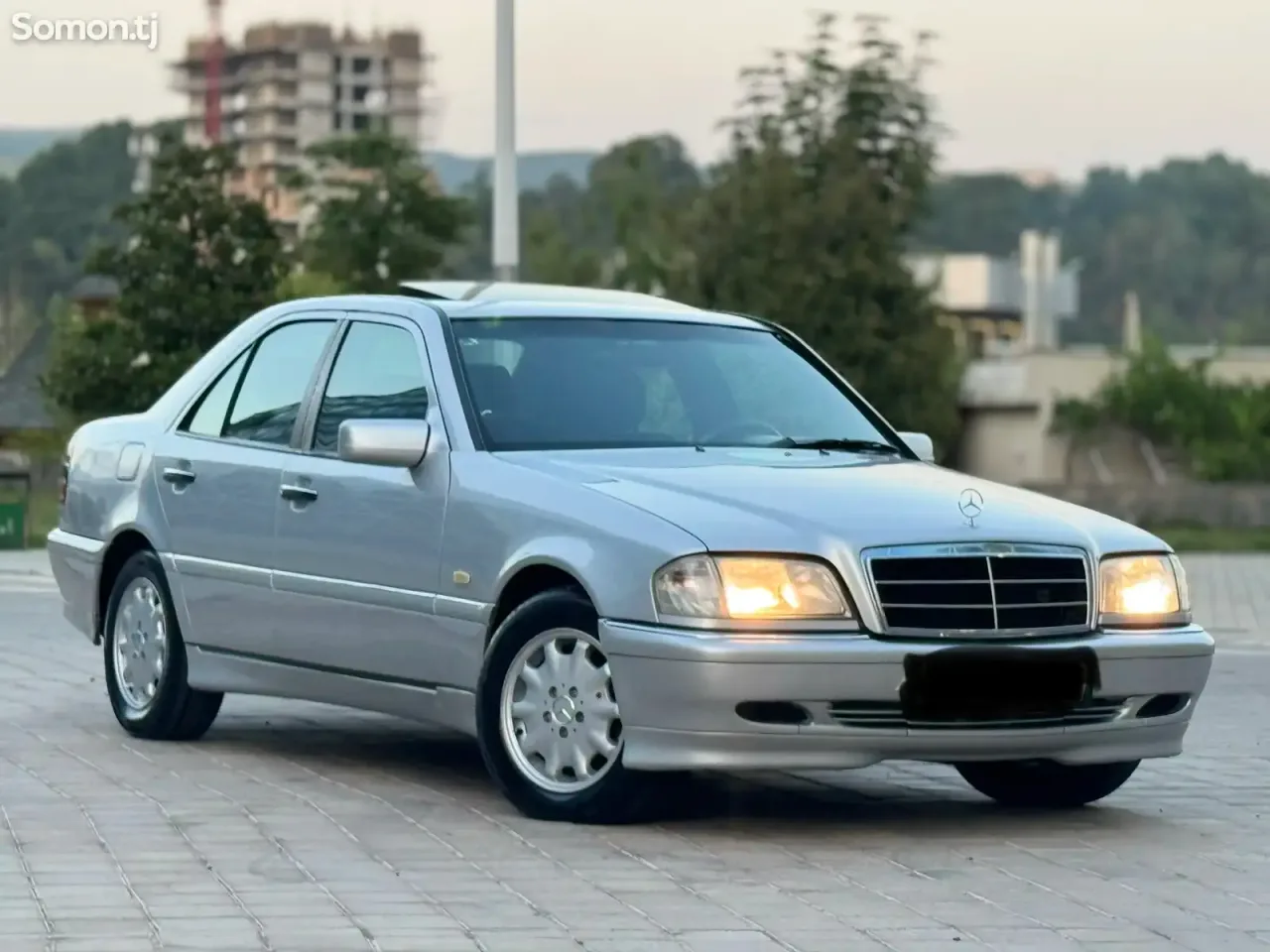 Mercedes-Benz C class 1999 · 2.0 AT