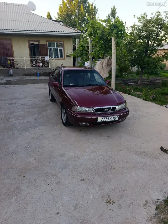 Daewoo Nexia 1996 · 1.8 MT