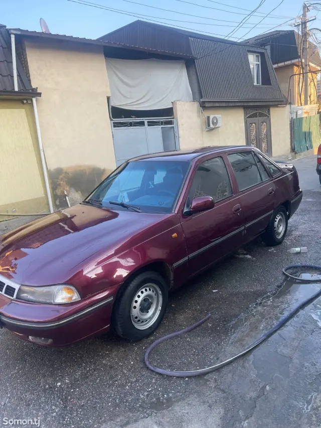 Daewoo Nexia 1996 · 1.6 MT