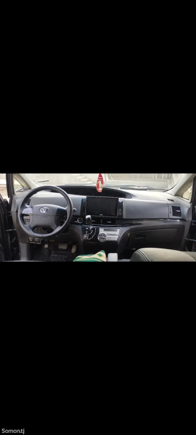 Toyota Estima 2014 · 2.4 CVT