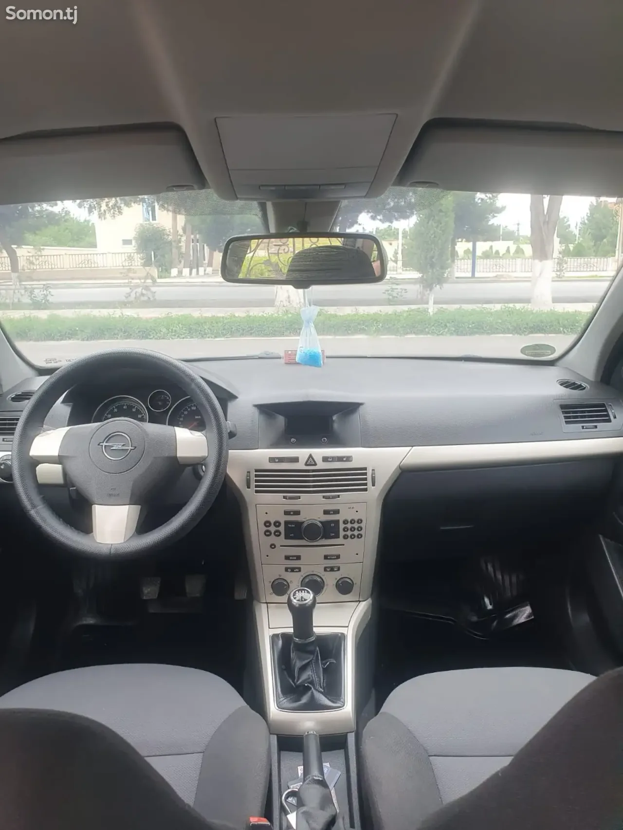 Opel Astra H 2008 · 1.8 MT
