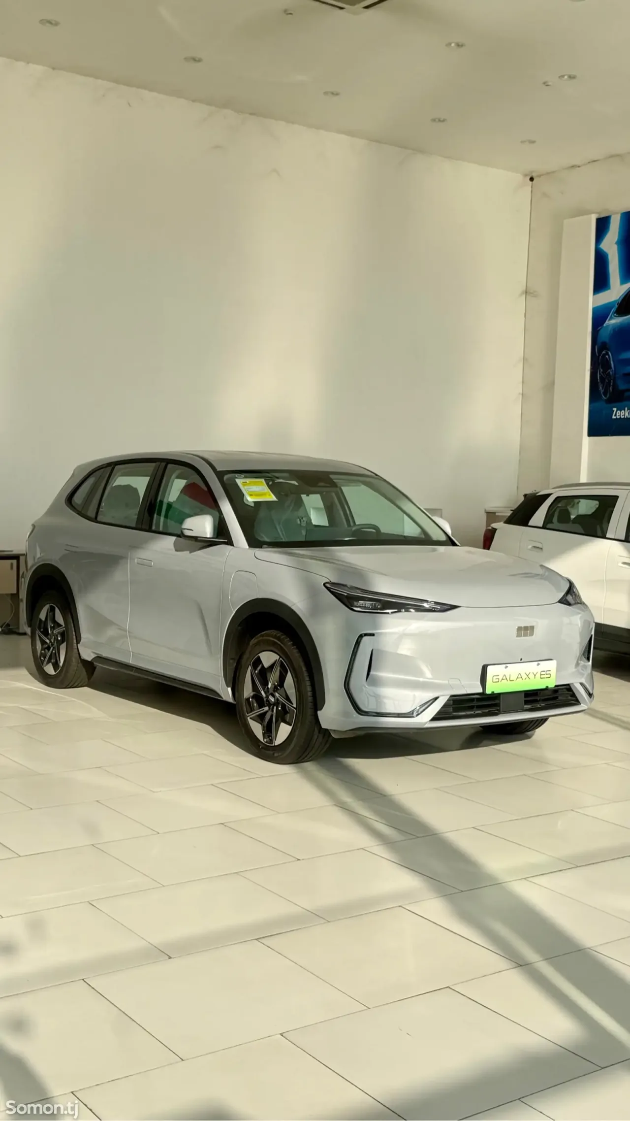 Geely Galaxy E5 2025 · AT
