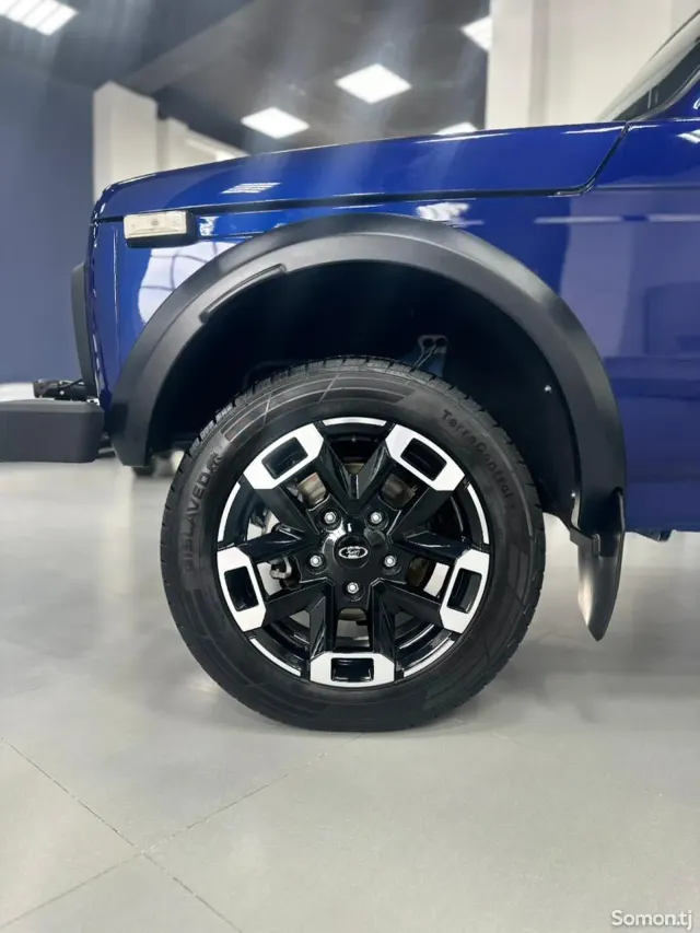 Lada (ВАЗ) Нива 2026 · 1.6 MT