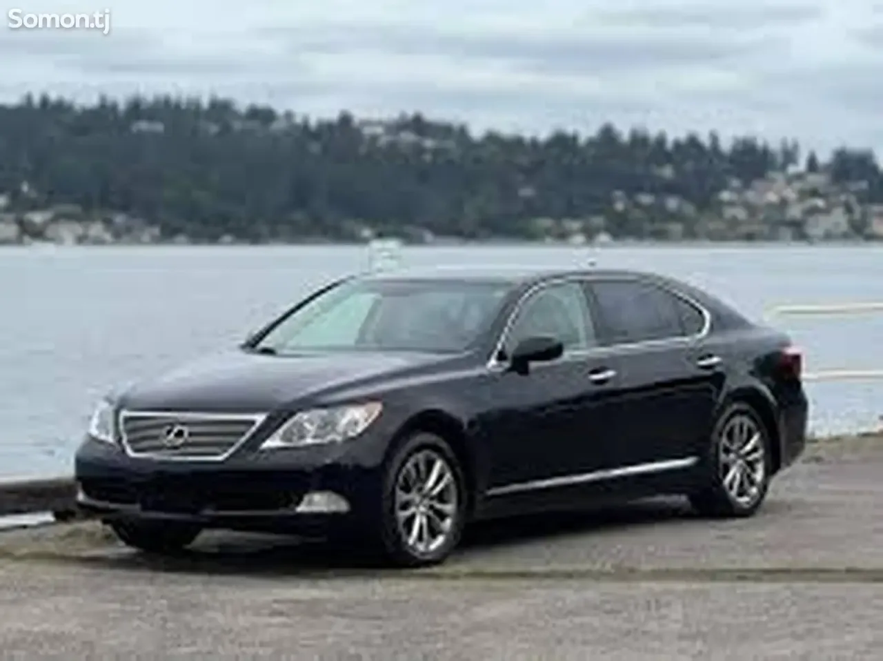 Lexus LS series 2010 · 6.0 AT