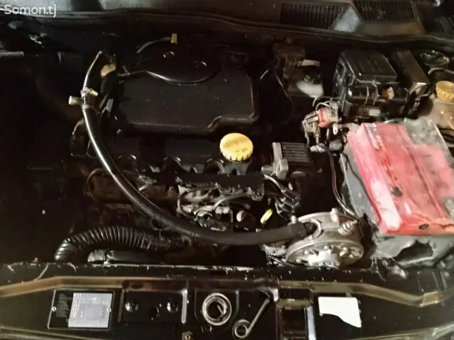 Opel Astra G 1999 · 1.6 MT