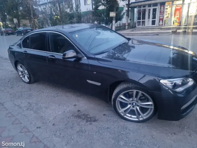 BMW 7 series 2014 · 3.0 AT