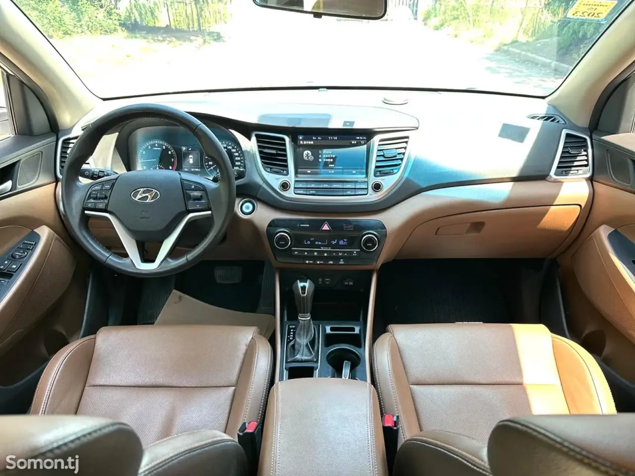 Hyundai Tucson 2015 · 1.6 AT