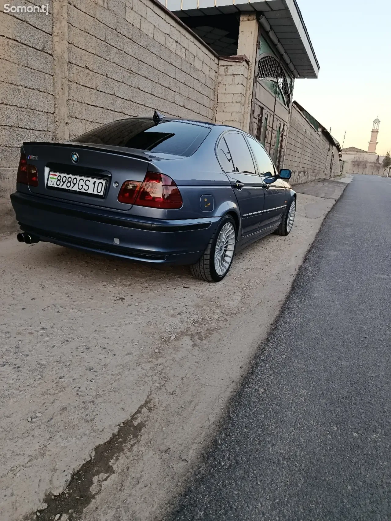 BMW M3 2003 · 2.0 AT