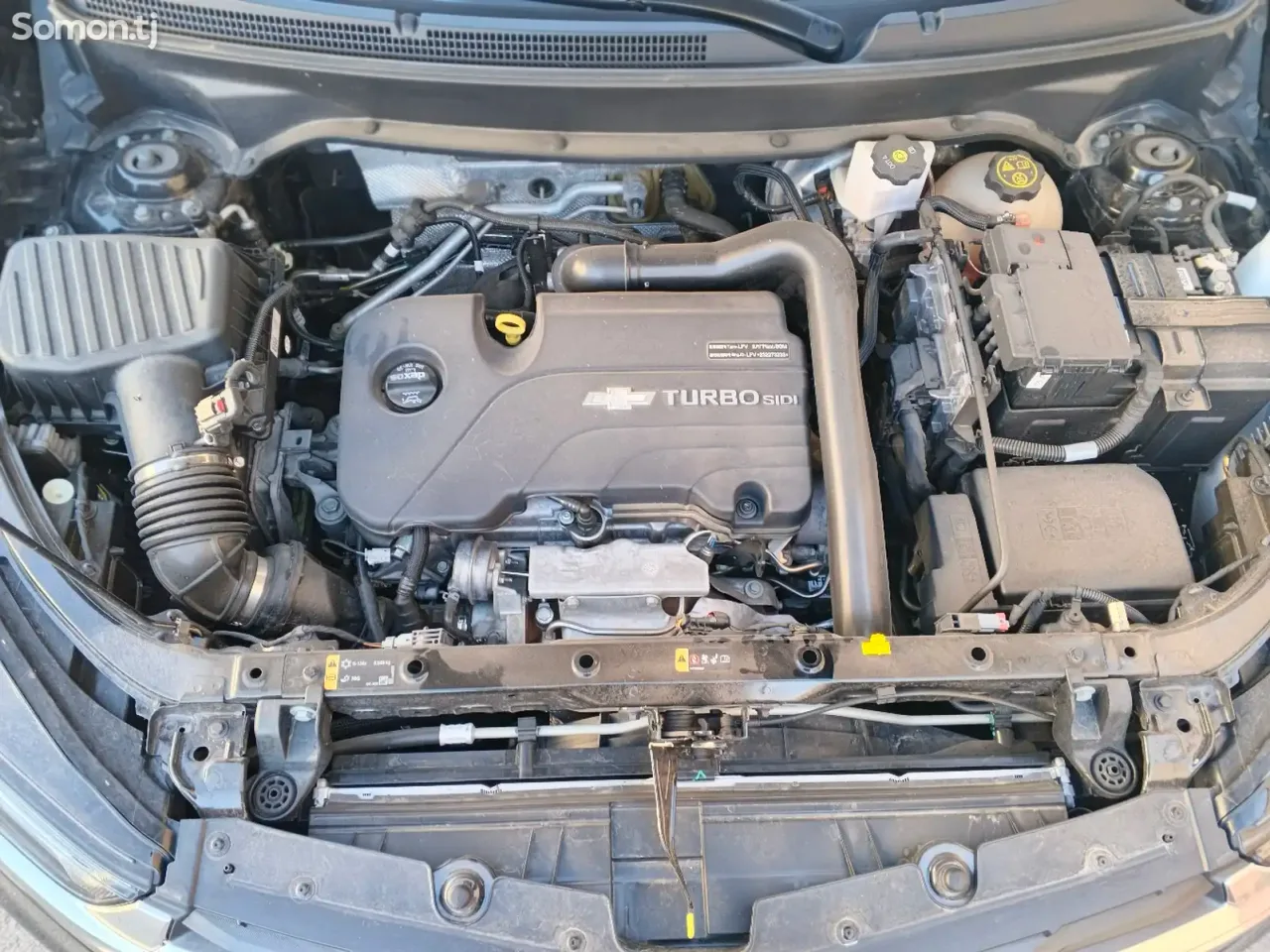 Chevrolet Equinox 2023 · 1.6 AT