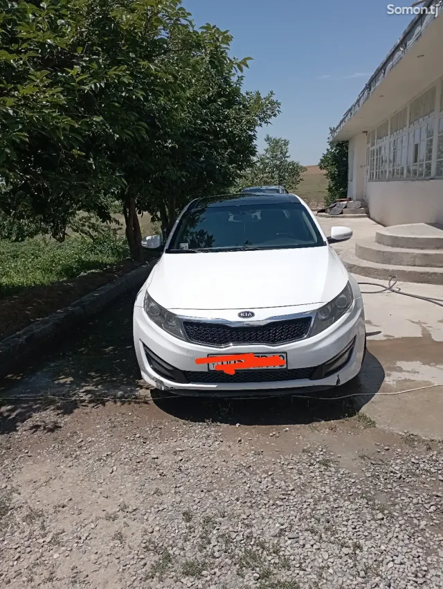 Kia K5 2011 · 2.0 AT