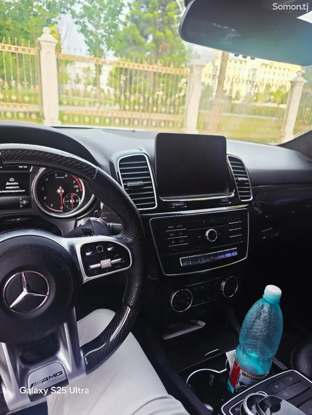 Mercedes-Benz GLE class 2017 · 3.5 AT
