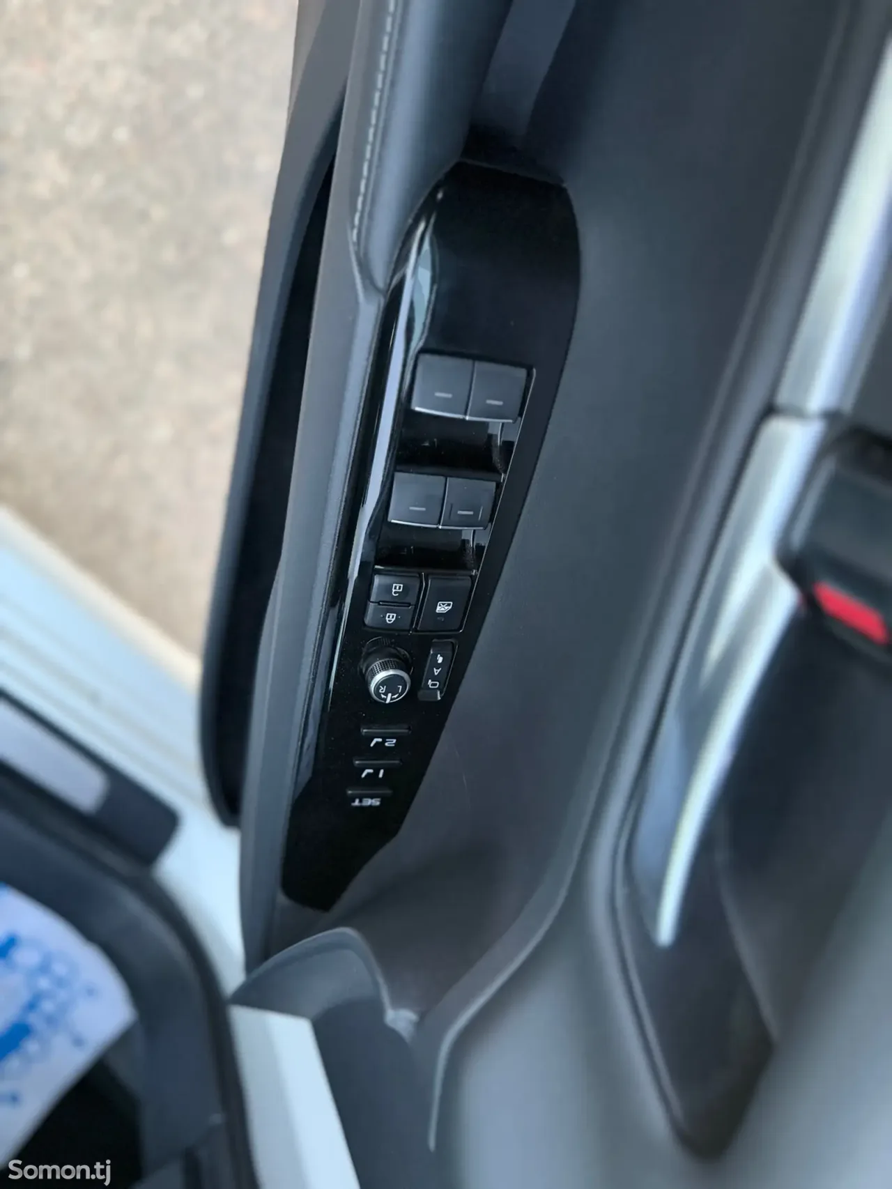 Toyota Camry 2026 · 2.5 AT